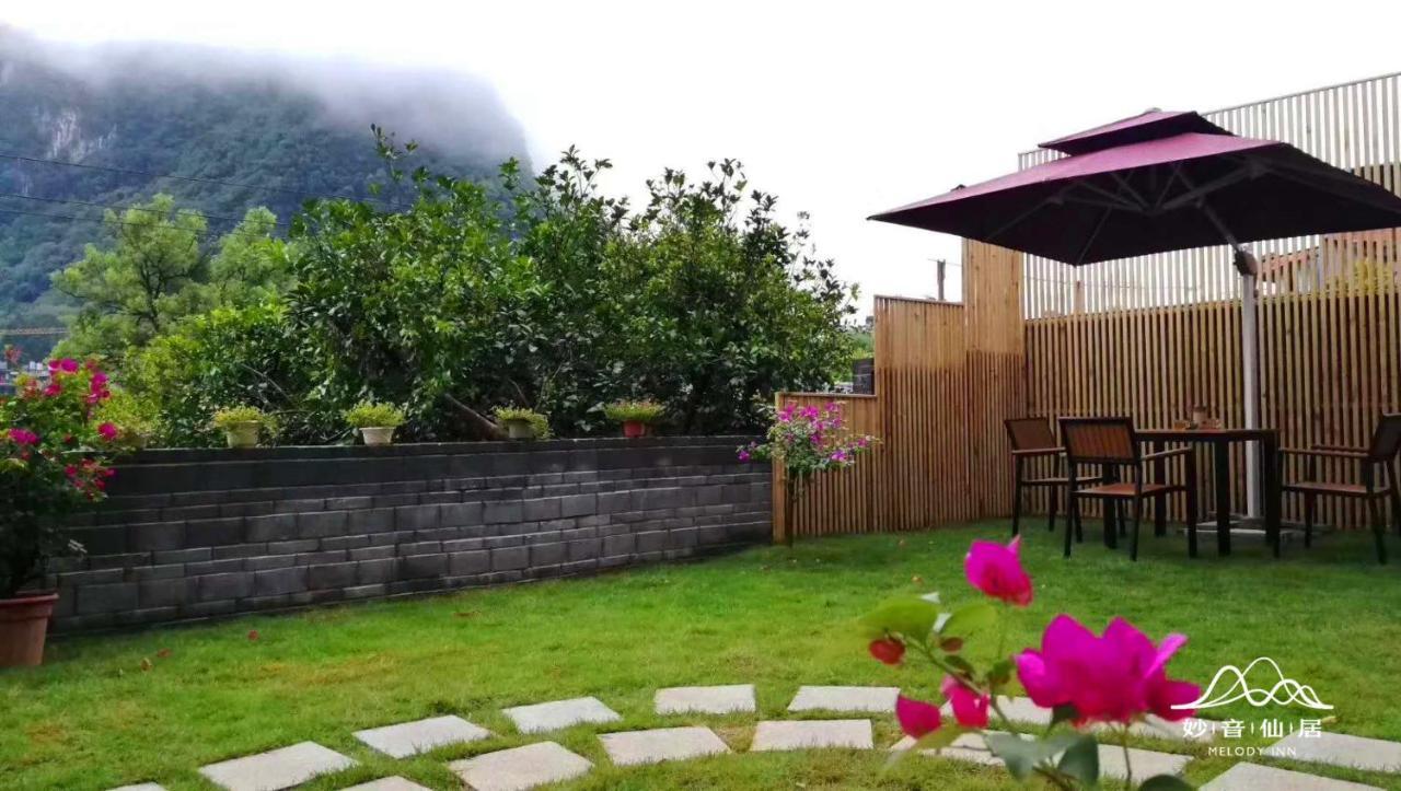 Melody Inn Yangshuo Bagian luar foto
